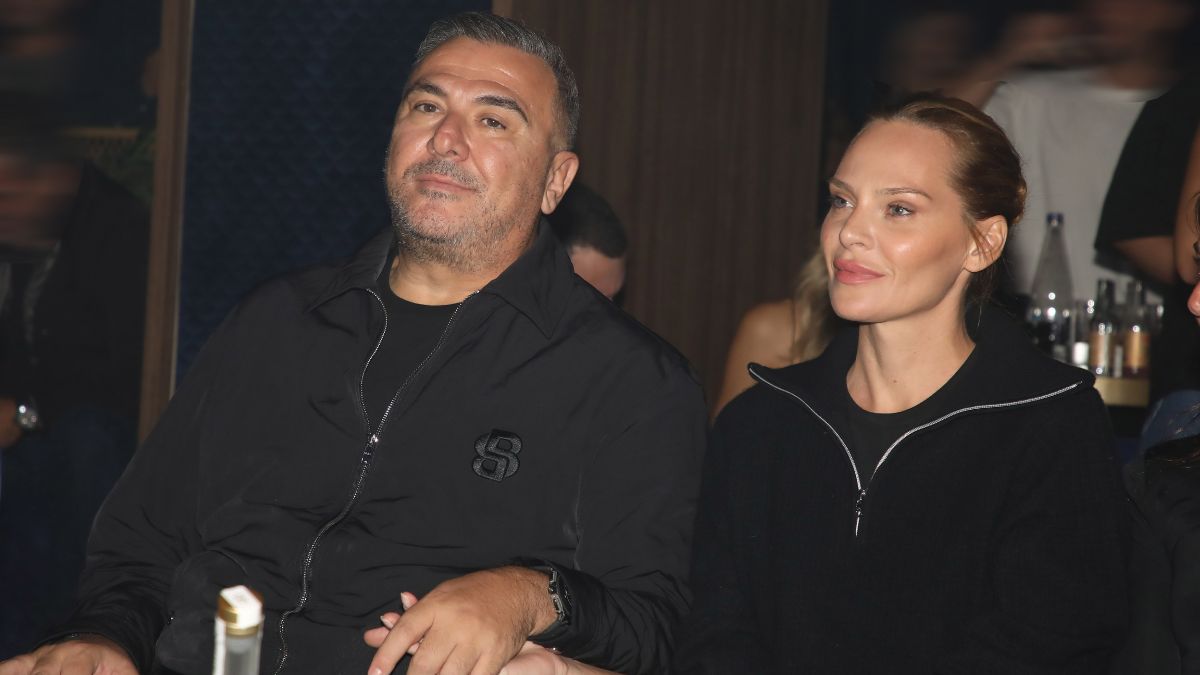 Βραδινή έξοδος για τον Αντώνη Ρέμο και την Υβόννη Μπόσνιακ