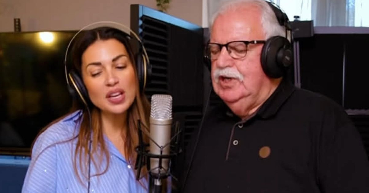 Ελένη Χατζίδου: Το τρυφερό βίντεο που δημοσιοποίησε με τον πατέρα της –  «Ο ήρωάς μου εσύ»