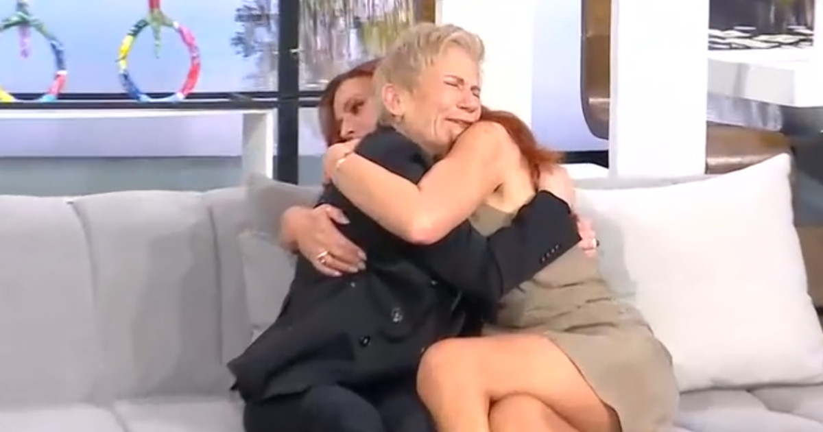 Χρύσα Ρώπα – Σίσσυ Χρηστίδου: Η δυνατή συγκίνηση στον τηλεοπτικό αέρα