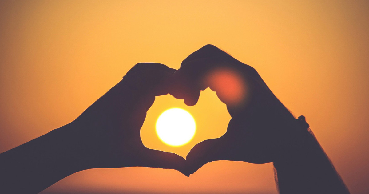 Από το βράδυ της Κυριακής αλλάζουν όλα: Τα 5 ζώδια που μπαίνουν σε νέα ερωτική φάση