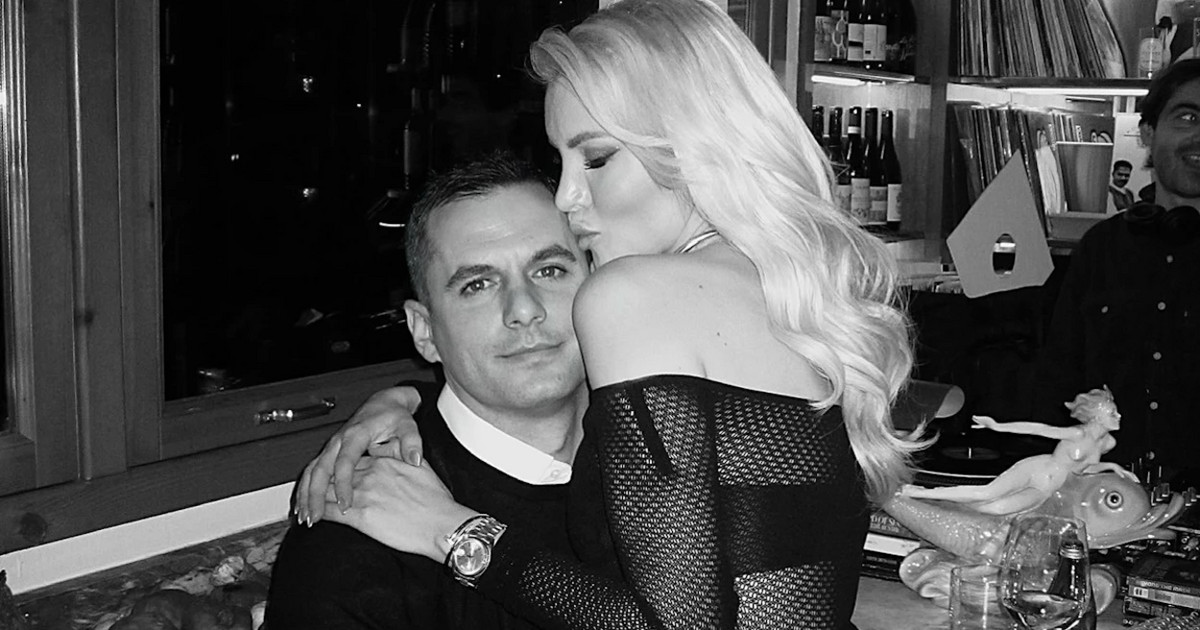 Κατερίνα Καινούργιου: Στιγμές χαράς στο μαιευτήριο – Οι φωτογραφίες του Παναγιώτης Κουτσουμπής με φίλους