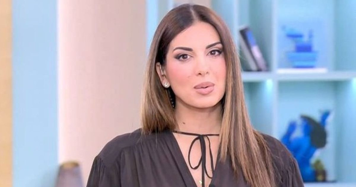 Σταματίνα Τσιμτσιλή: Αγωνία για τον Γιώργο Μυλωνάκη – «Η Τίνα είναι εκεί που πρέπει να είναι, δίπλα στον σύζυγό της»