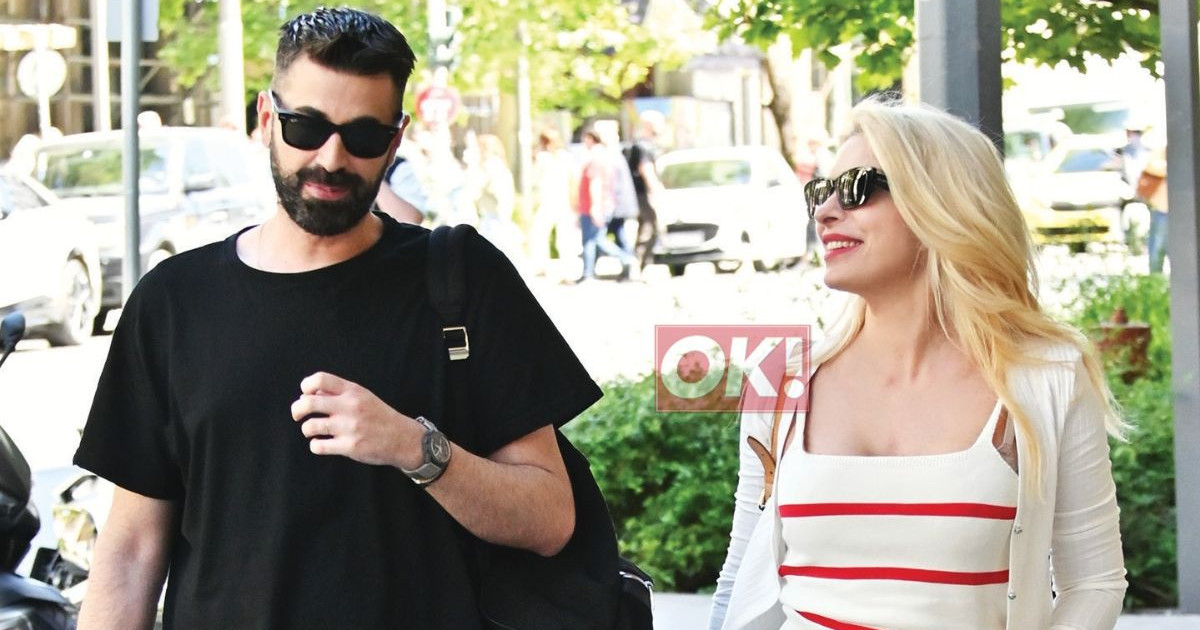 Ελένη Μενεγάκη: H χαλαρή βόλτα στο κέντρο της Αθήνας