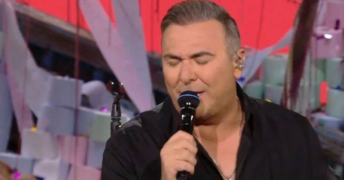 Αντώνης Ρέμος: Η συγκίνηση για τη Μαρινέλλα και η αποκάλυψη για την κόρη του – «Οι καλλιτέχνες δεν πεθαίνουν ποτέ…»