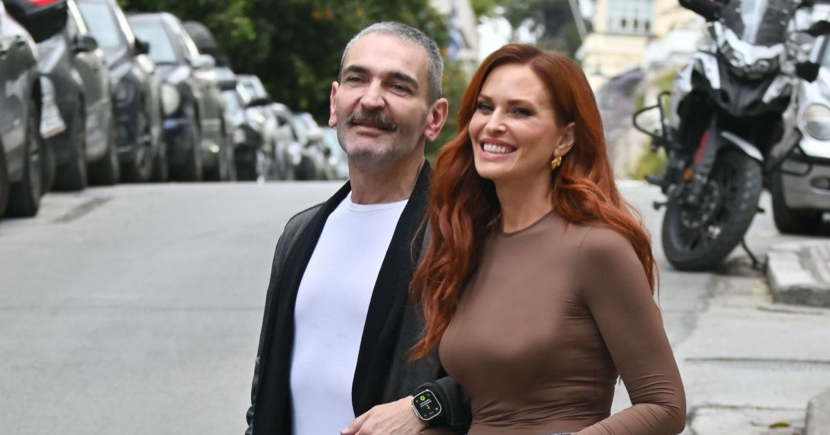 Σίσσυ Χρηστίδου – Κωνσταντίνος Δέδες: Χαλαρή βόλτα στο κέντρο της Αθήνας