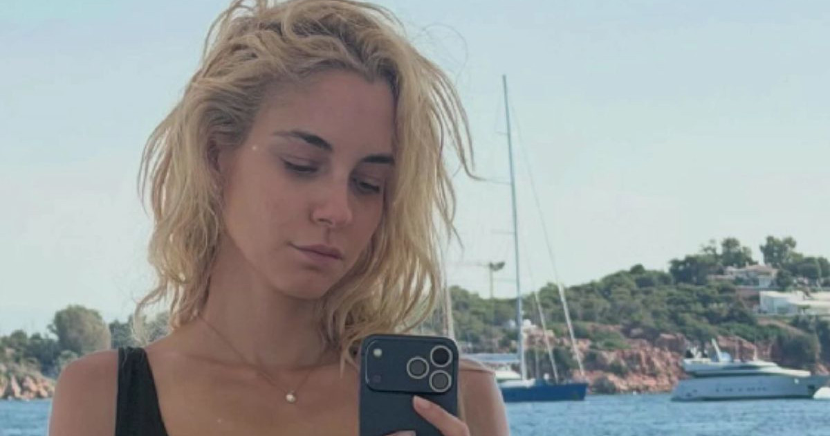 Δούκισσα Νομικού: Οι πρώτες καλοκαιρινές βουτιές με την οικο