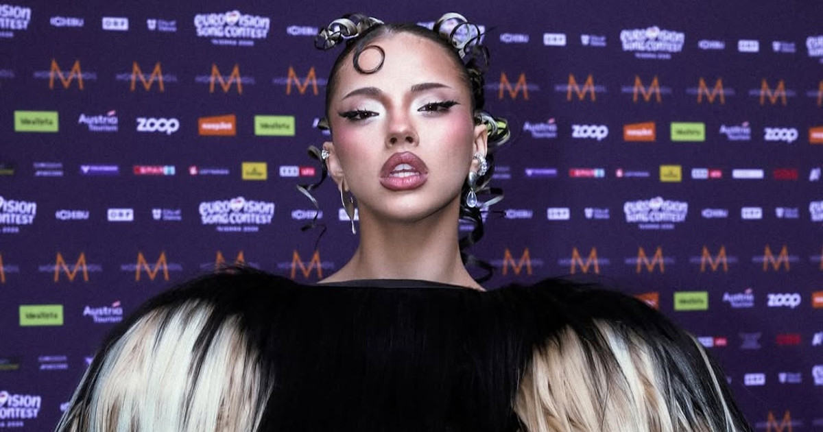 Το αποκλειστικό beauty blueprint της Dara από τη Ρούλα Δημητ