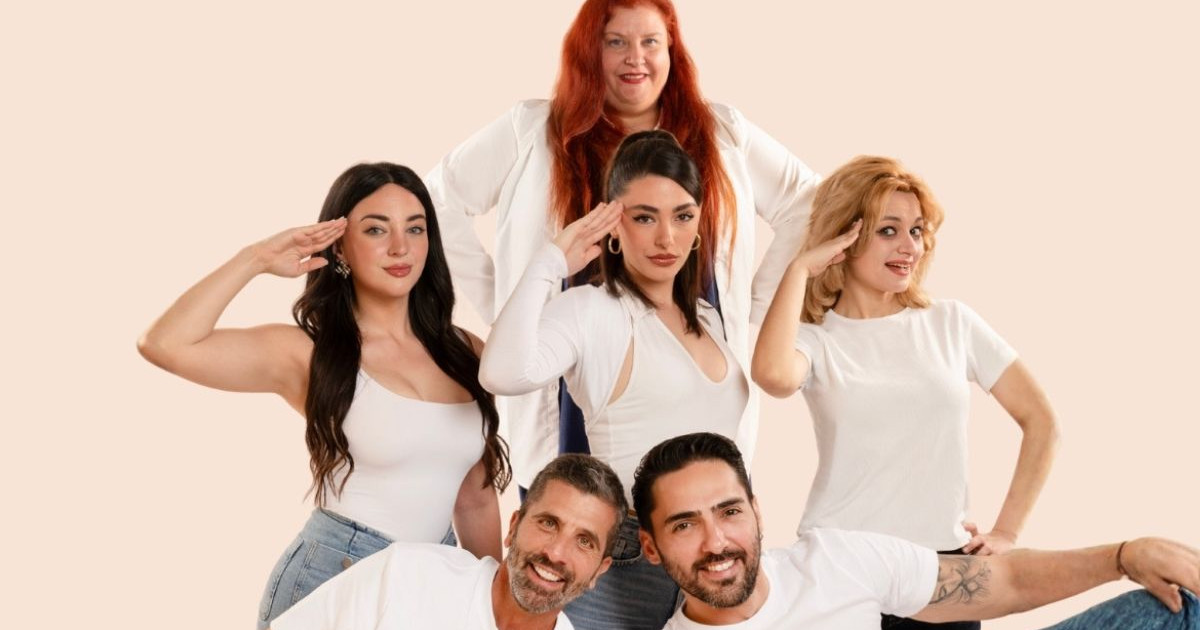 «ΠΕΤΑΕΙ ΠΕΤΑΕΙ»: Η ξεκαρδιστική κωμωδία του καλοκα
