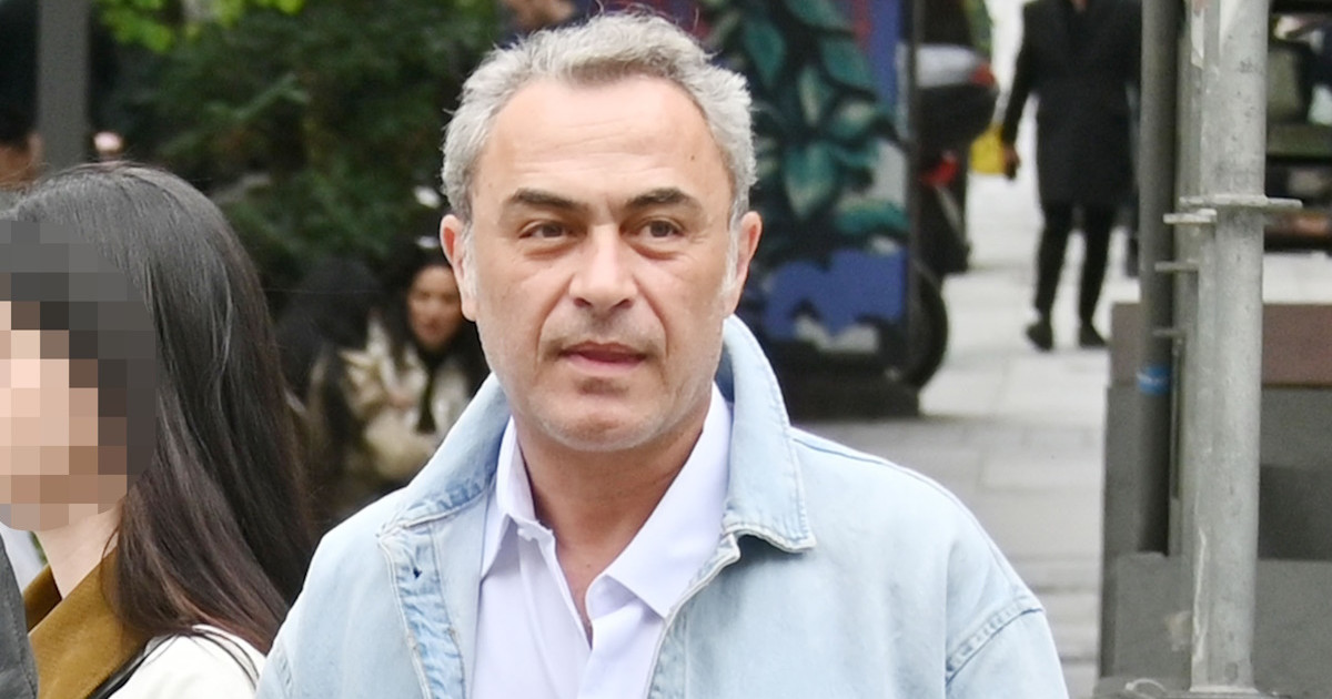 Ο Θανάσης Κουρλαμπάς εξομολογείται: «Έχω περάσει δύσκολες περιόδους επαγγελματικά»