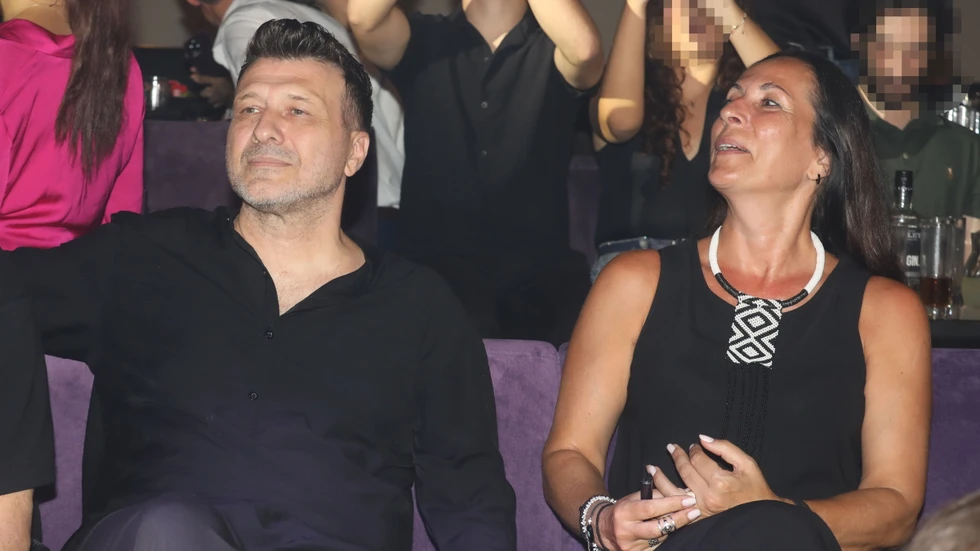 Γιάννης Πλούταρχος: Η πρώτη δημόσια εμφάνιση με τη σύζυγό του, Μαρία μετά τη δικαστική περιπέτεια με τη 47χρονη stalker