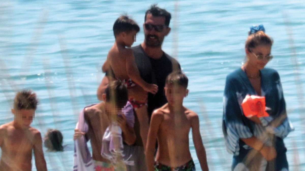 Αλέκα Καμηλά – Πέτζα Στογιάκοβιτς: Οικογενειακές διακοπές στη Χαλκιδική