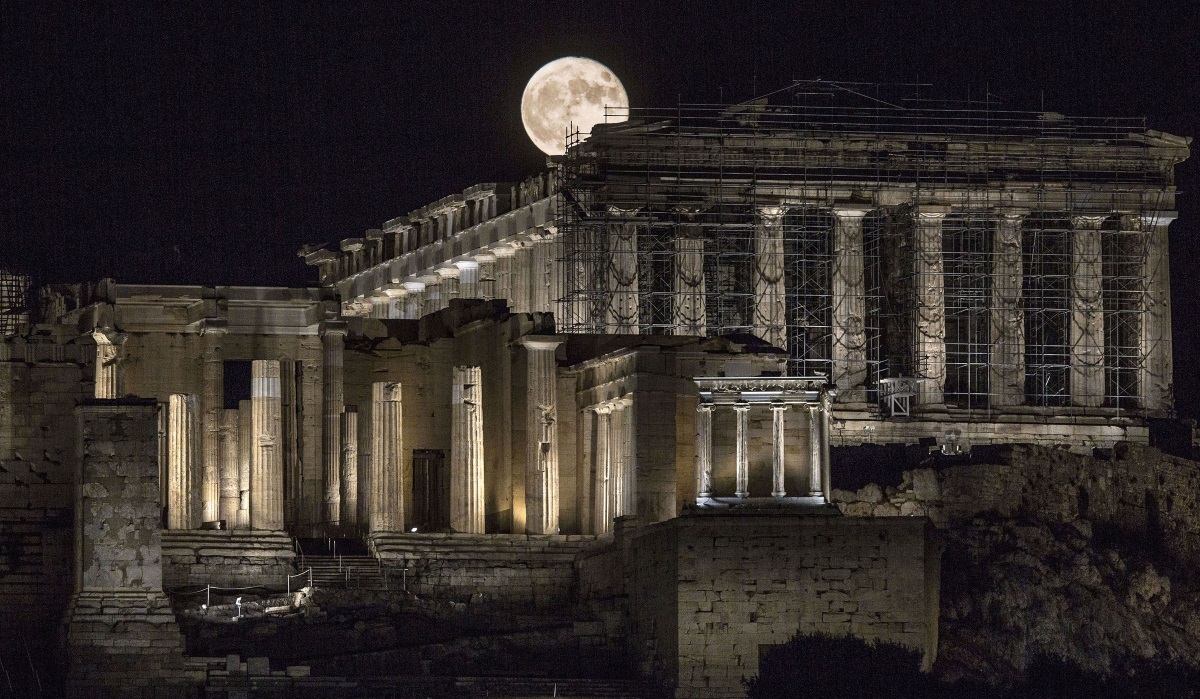 Πού θα δείτε την αυγουστιάτικη Πανσέληνο