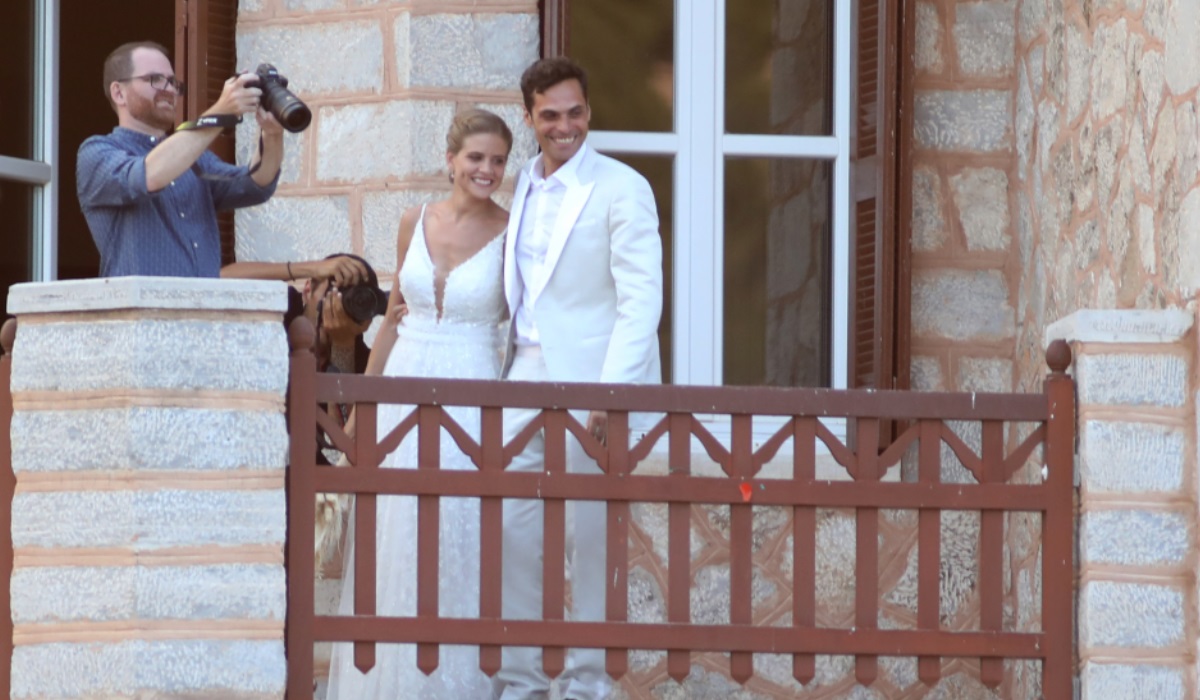 Δανάη Μιχαλάκη – Γιώργος Παπαγεωργίου: Αυτή ήταν η χειροποίητη μπομπονιέρα του γάμου τους