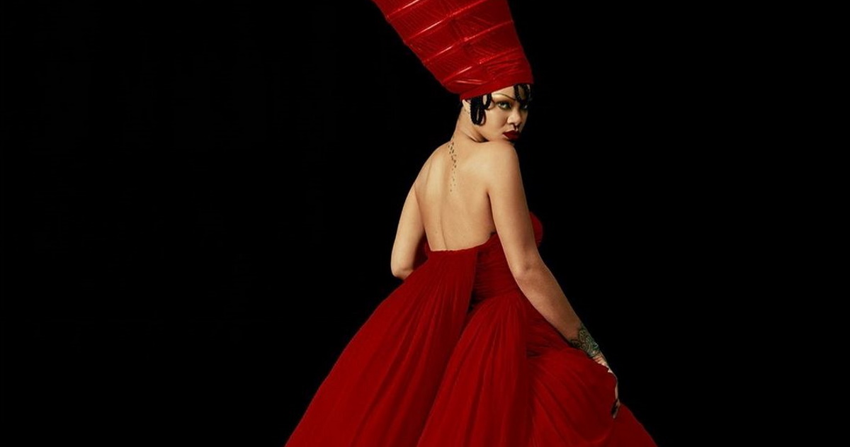 Ριάνα: Επιβεβαιώνει στη νέα της φωτογράφιση τον τίτλο του «χαμαιλέοντα» της pop