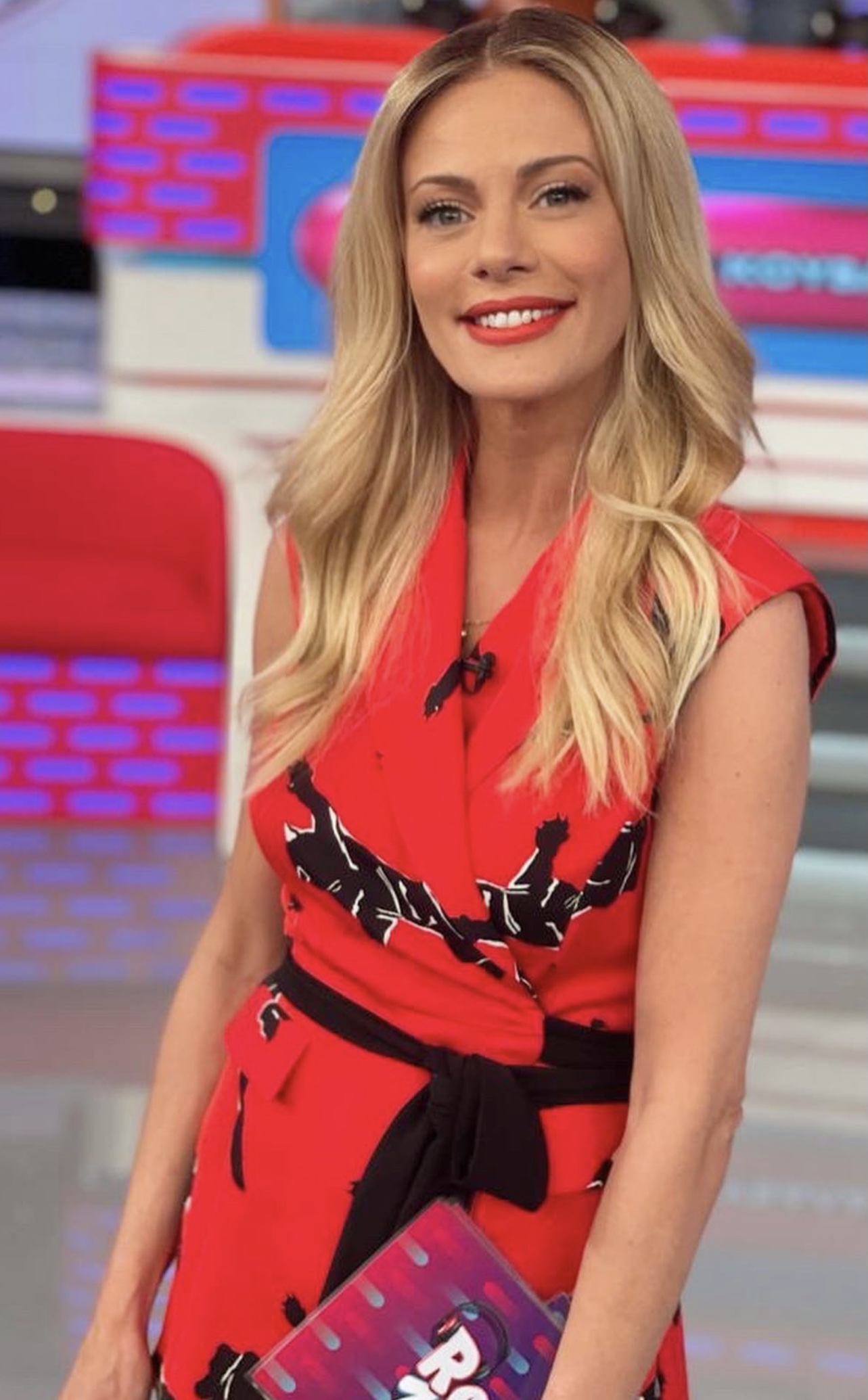 Κόκκινα κραγιόν Ελληνίδες παρουσιάστριες