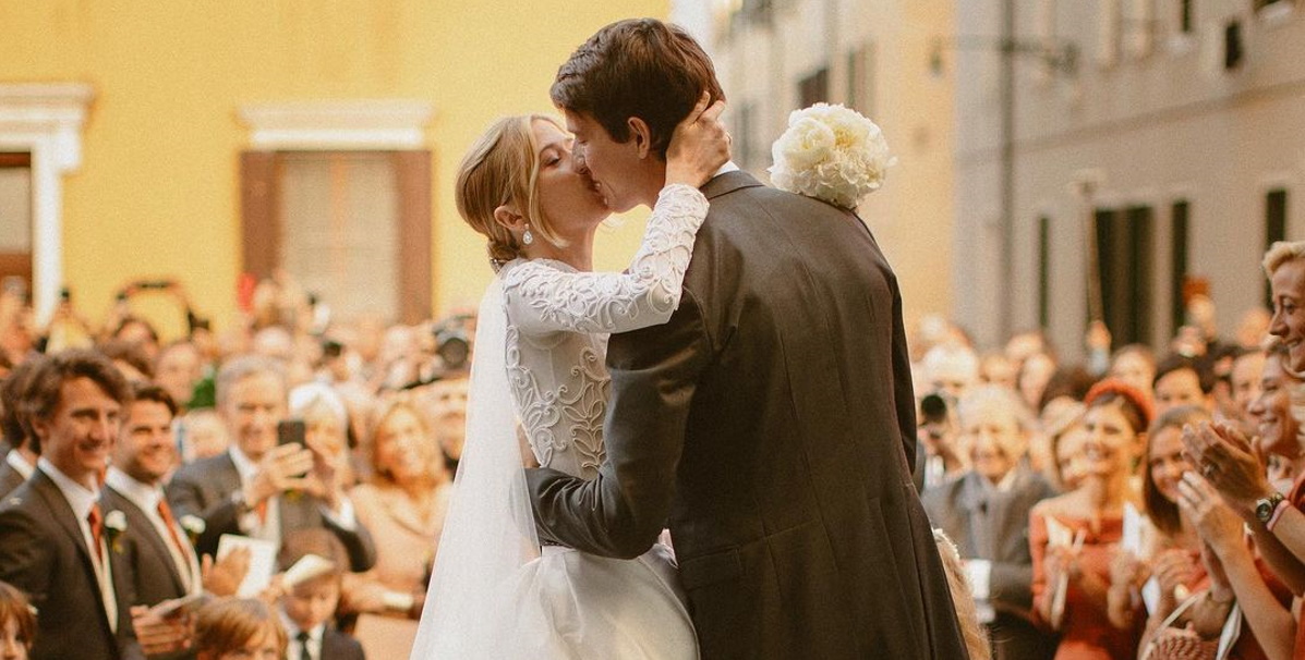 Αλεξάντερ Αρνό: Ο γιος του Μίδα της Μόδας παντρεύτηκε (ξανά) την αγαπημένη του – O παραμυθένιος γάμος στη Βενετία