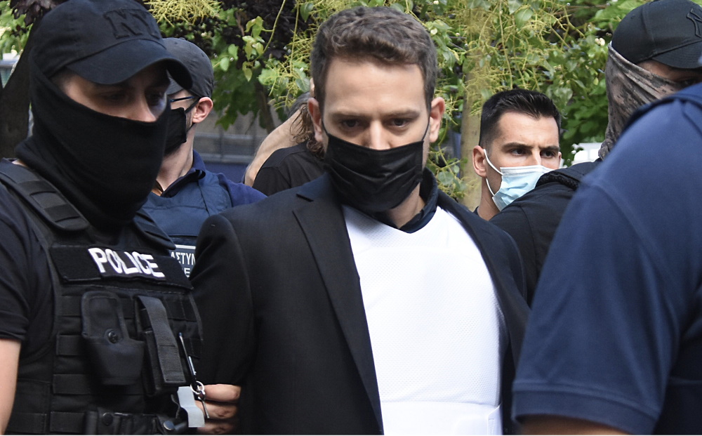 Έγκλημα στα Γλυκά Νερά: Ο Μπάμπης Αναγνωστόπουλος εντοπίστηκε με κινητό στη φυλακή