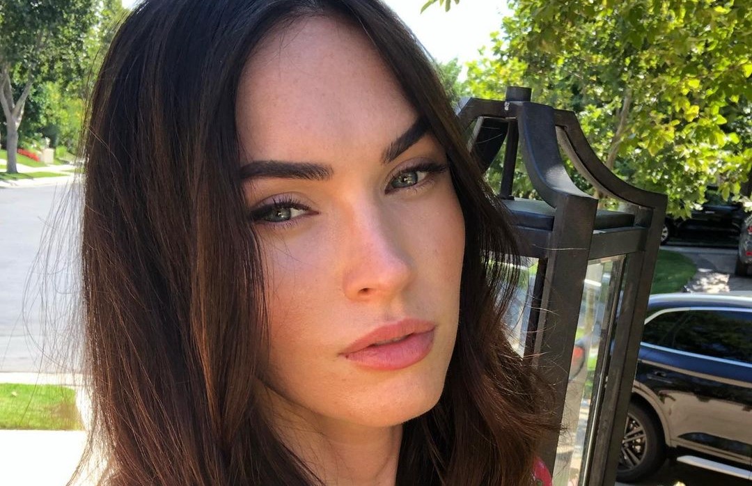 Μέγκαν Φοξ: Ποιος Έλληνας hairstylist επιμελήθηκε τα μαλλιά της;