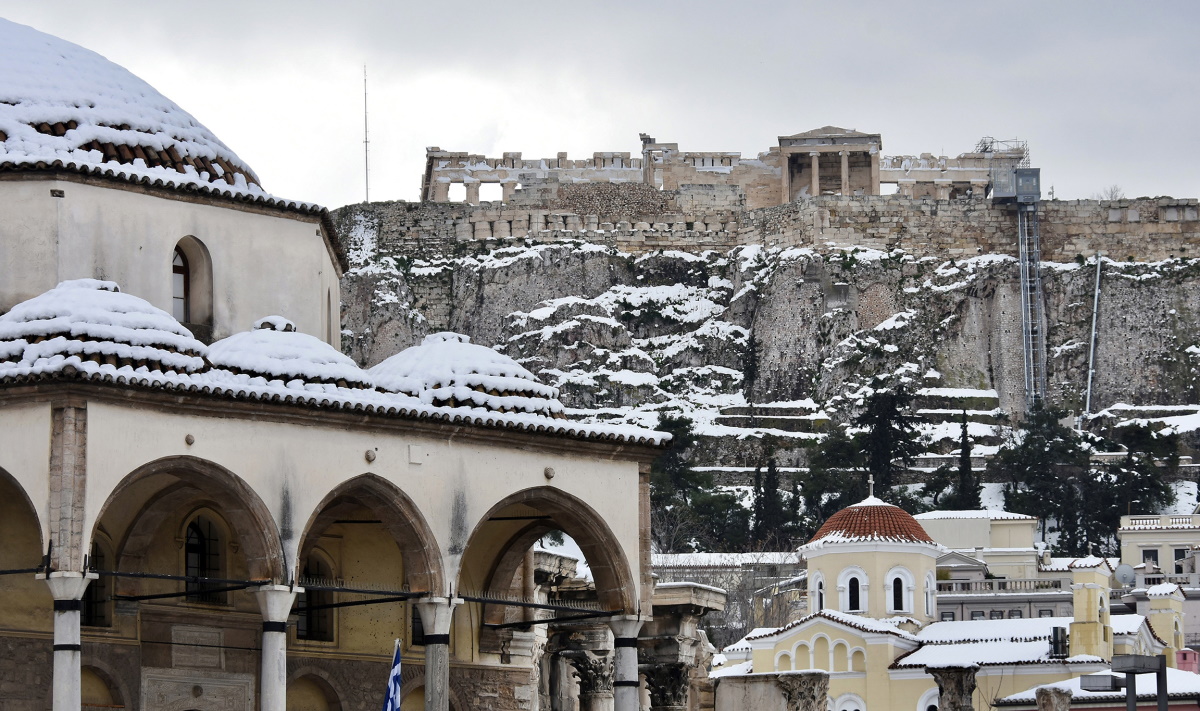 Σκι στην Ακρόπολη! Το εντυπωσιακό βίντεο που ανέβασε ο Γιώργος Τσαλίκης