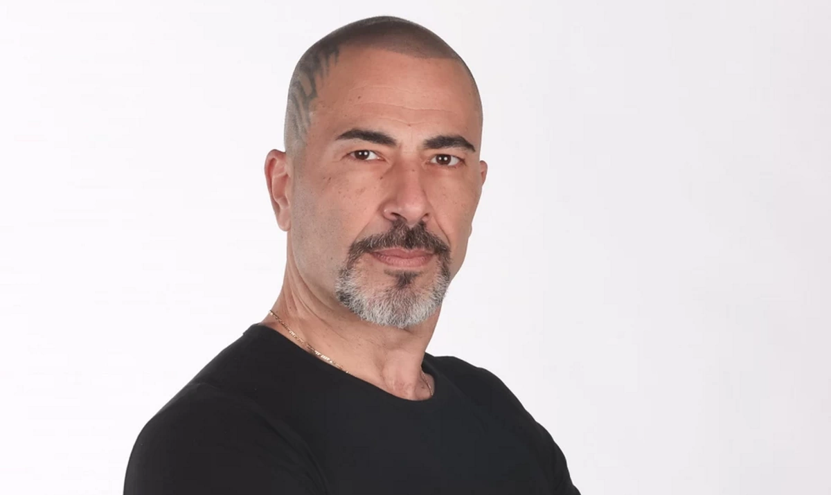 Βαλάντης: «Έχω σκοπό να αποσυρθώ από το τραγούδι στα 50 μου»