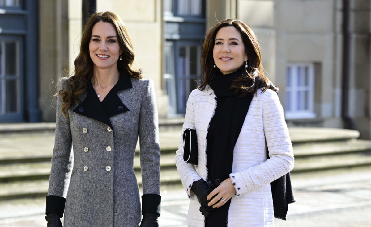 Δούκισσα Κάθριν: Με κομψό παλτό στην επίσκεψή της στη Δανία – Βρήκαμε πόσο κοστίζει