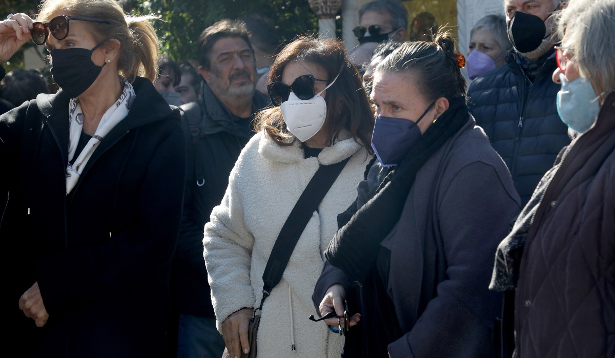 Νίκος Αντύπας: Σε κλίμα βαθιάς συγκίνησης το τελευταίο αντίο