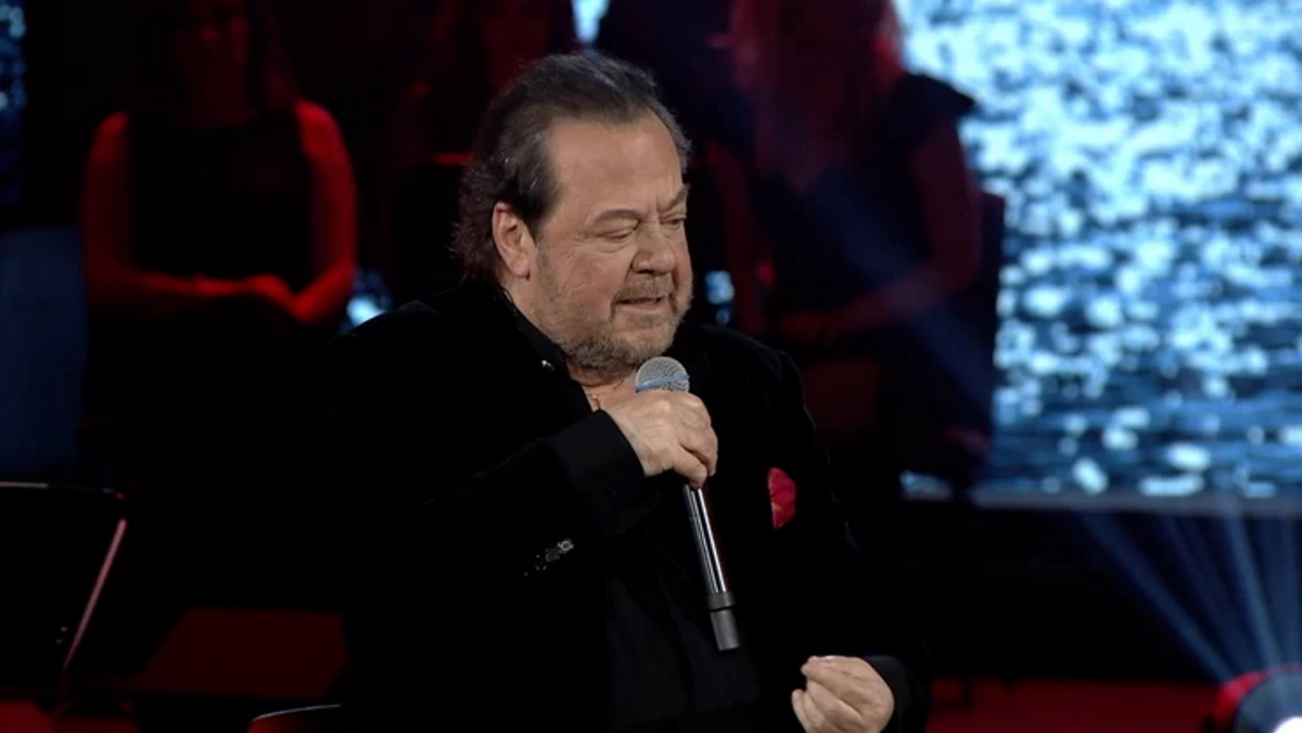 Γιάννης Πάριος: Η τρυφερή ιστορία που αποκάλυψε για τον γιο του, Χάρη Βαρθακούρη
