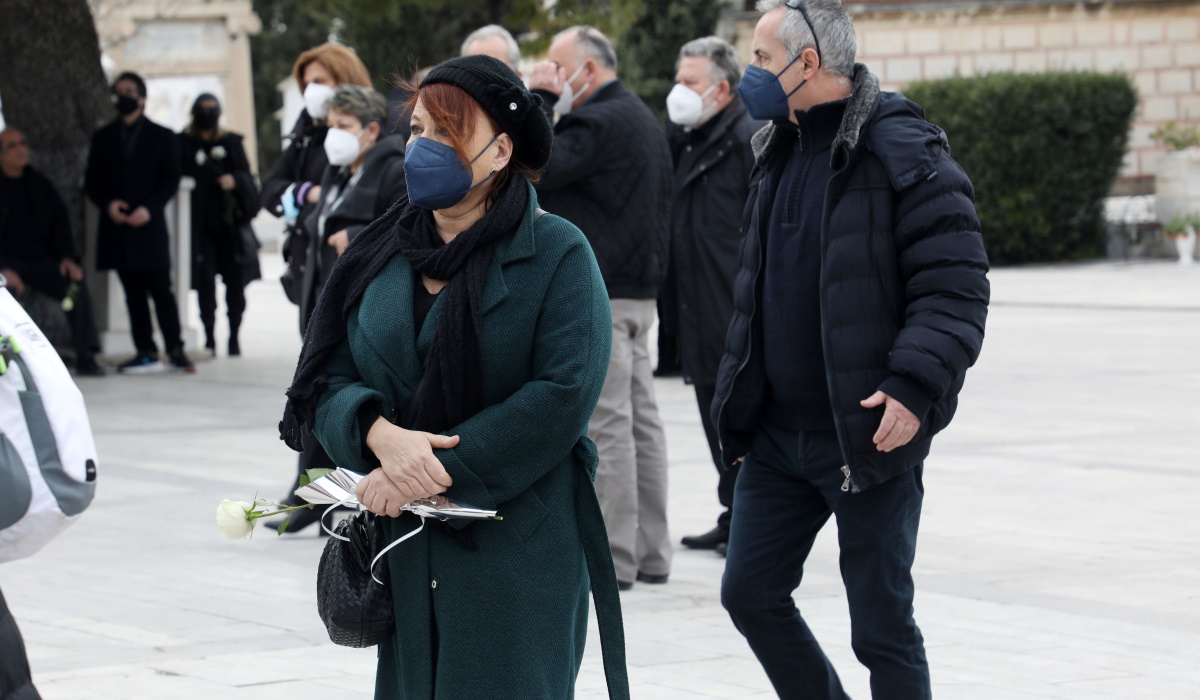 Το τελευταίο αντίο στον ηθοποιό Κωνσταντίνο Ζαμπάρα