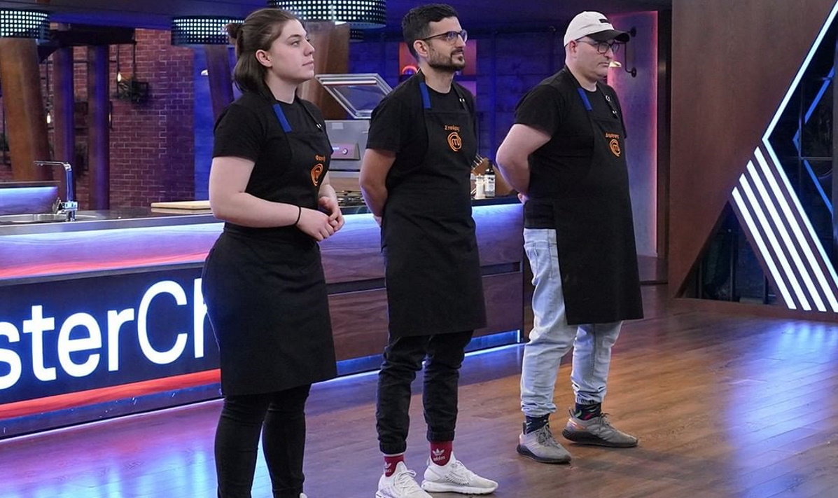 MasterChef: Αυτός ο παίκτης αποχώρησε από το reality μαγειρικής – H χαρά των συμπαικτών του δεν κρυβόταν