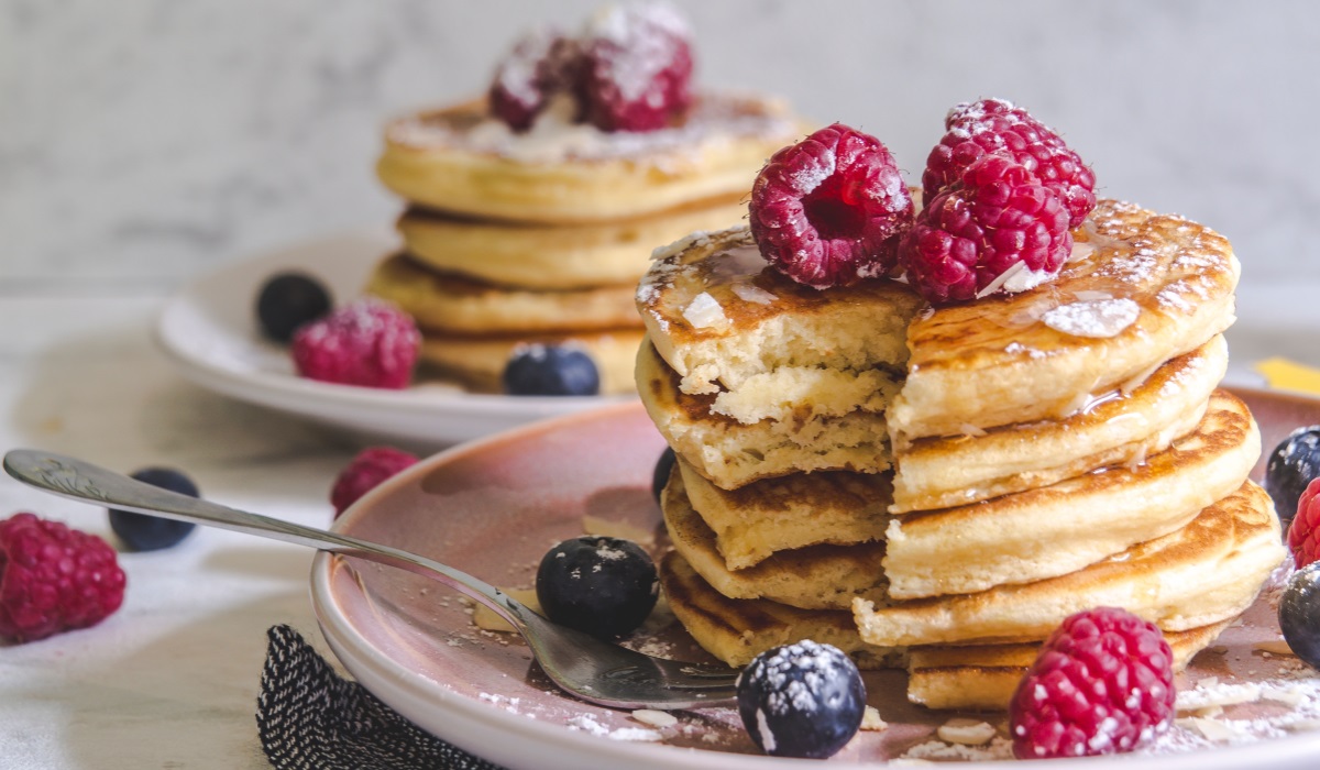 Πώς να φτιάξετε εύκολα και γρήγορα τα πιο λαχταριστά pancakes