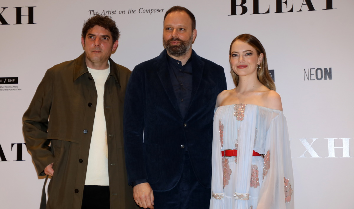 Έμμα Στόουν: Με Louis Vuitton φόρεμα στην παγκόσμια πρεμιέρα της νέας ταινίας του Γιώργου Λάνθιμου