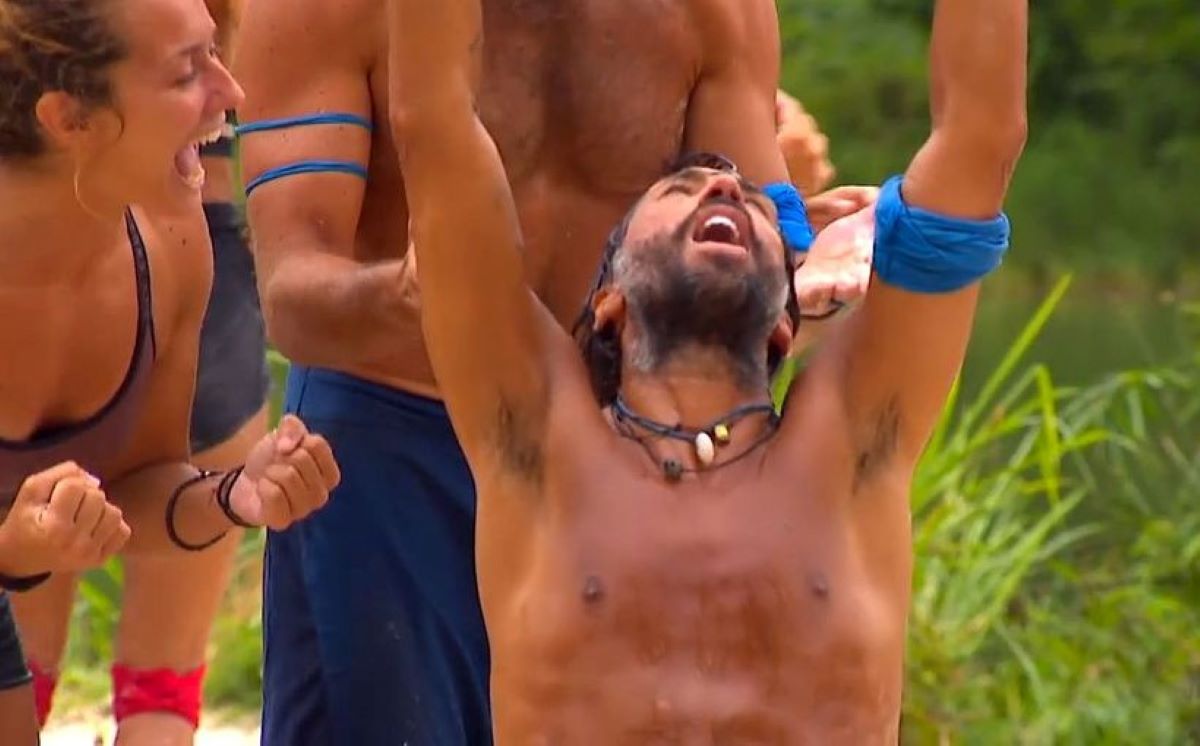 Survivor: O πανηγυρισμός του Κωνσταντίνου Εμμανουήλ έκανε το Twitter να πάρει «φωτιά»