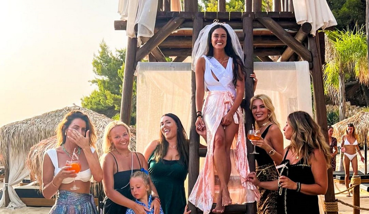 Κατερίνα Καινούργιου: Το bachelorette που οργάνωσε για την φίλη της στην Κεφαλονιά