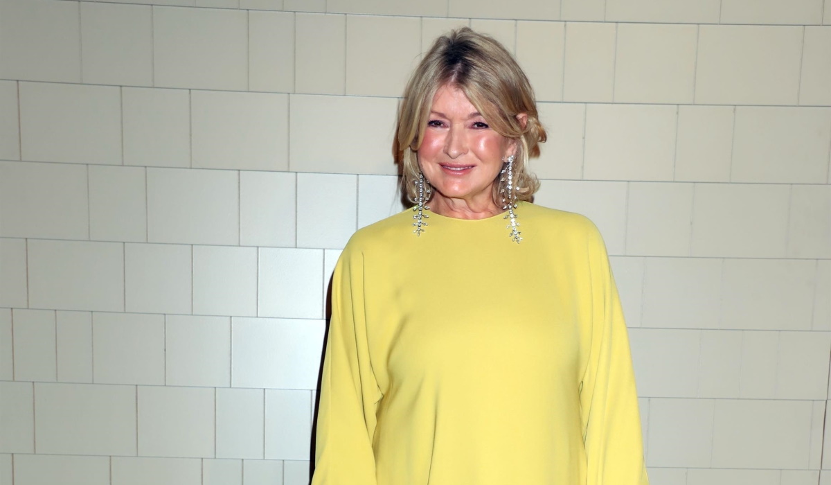 Μάρθα Στιούαρτ: Στα 80 της χρόνια με εντυπωσιακό κίτρινο φόρεμα στο Λας Βέγκας