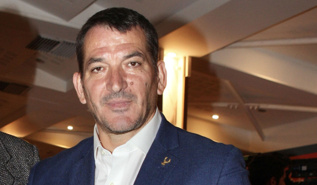 Πύρρος Δήμας: «Με τον αδερφό μου βάλαμε κατά λάθος φωτιά στην πολυκατοικία που μέναμε»