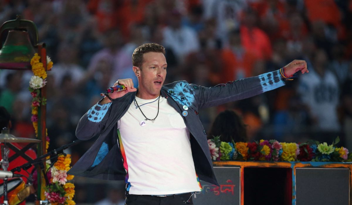 Κρις Μάρτιν: Με σοβαρή πνευμονική λοίμωξη ο τραγουδιστής των Coldplay