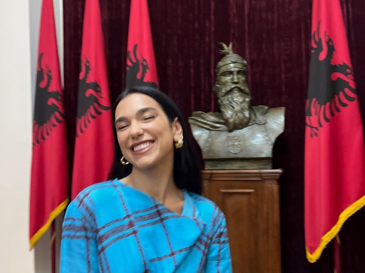 Ντούα Λίπα: Έλαβε και επίσημα την αλβανική υπηκοότητα – «Είναι μια απερίγραπτα μεγάλη χαρά»