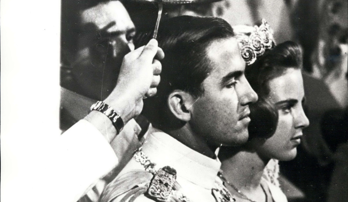 Tέως βασιλιάς Κωνσταντίνος – Άννα Μαρία: Ο γάμος τους στη Μητρόπολη Αθηνών το 1964