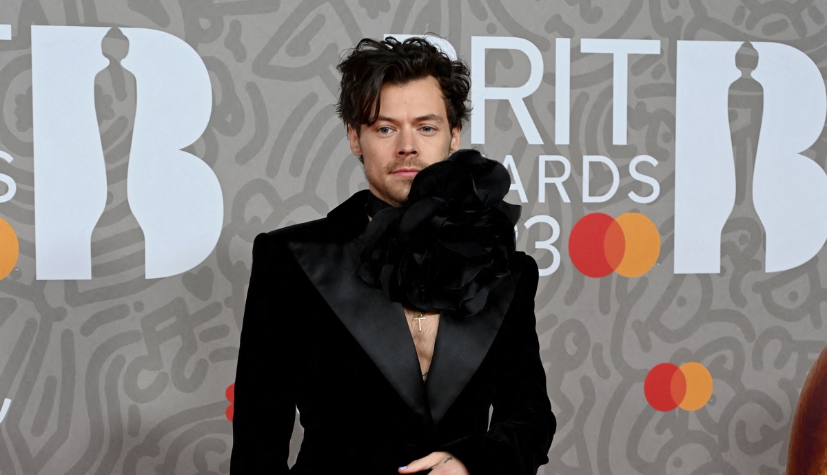 BRIT Awards 2023: Σάρωσε τα βραβεία ο Χάρι Στάιλς