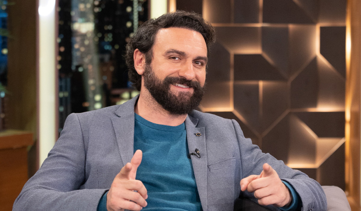 Μελέτης Ηλίας: Γιόρτασε τα γενέθλιά του δίπλα στη Βάσω Λασκαράκη και τον Λευτέρη Σουλτάτο
