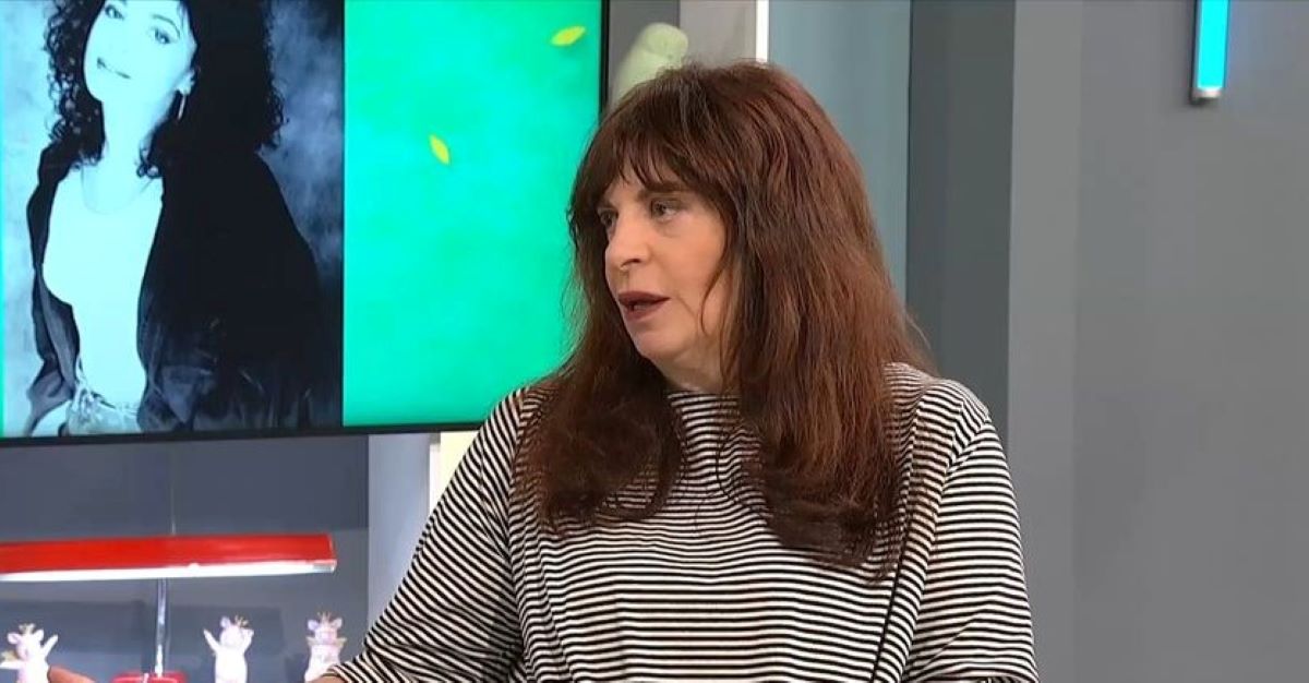 Νατάσα Τσακαρισιάνου: «Όταν ακούω τους τίτλους αρχής από τους “Αυθαίρετους” στεναχωριέμαι»