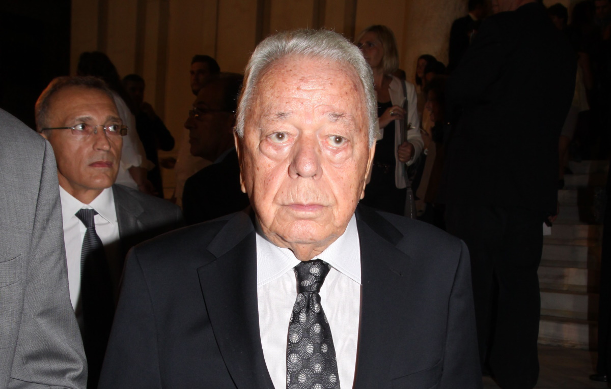 Πέθανε ο εκδότης Γιώργος Μπόμπολας