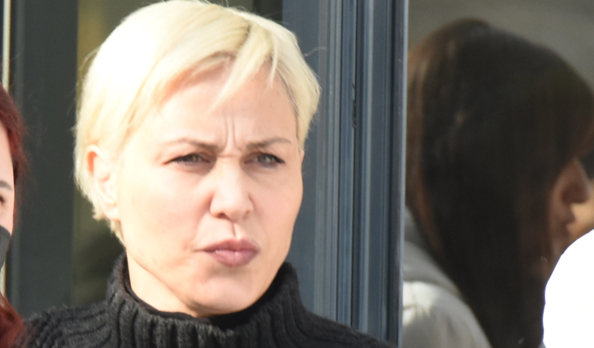 Ο εκνευρισμός της Πηνελόπης Αναστασοπούλου με ερώτηση δημοσιογράφου: «Αν είμαι συμβιβασμένη με…»
