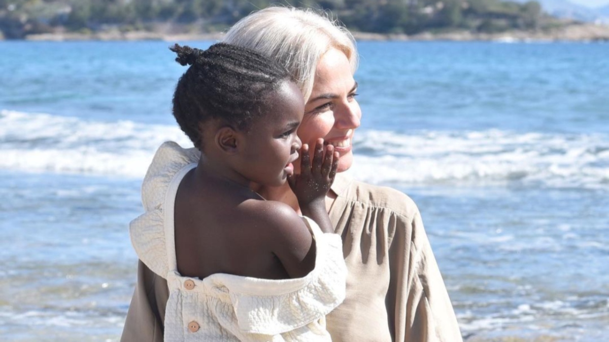 Χριστίνα Κοντοβά: Το τριήμερο στην Ίο και οι φωτογραφίες με την Έιντα
