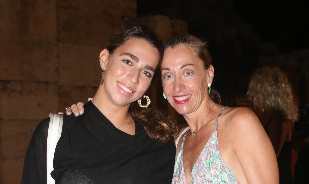 Γκρέτα Λυμπεροπούλου: Σπάνια εμφάνιση στο Ηρώδειο – Η πόζα με την εντυπωσιακή κόρη της