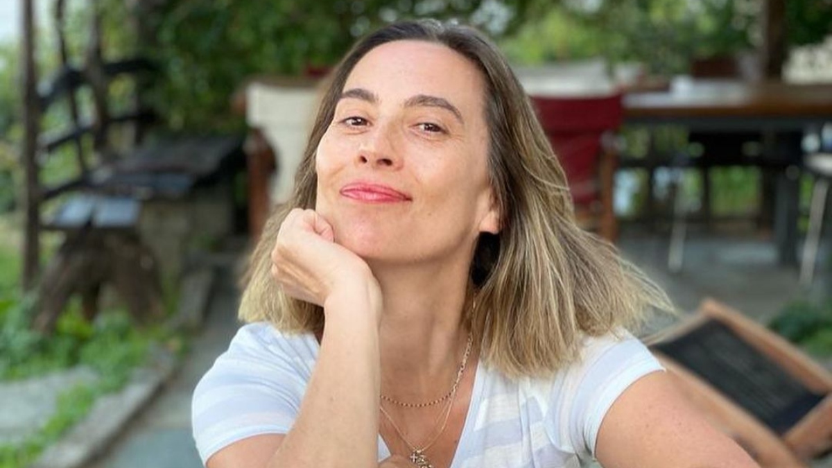 Βίκυ Βολιώτη: «Γιατί πάντα πρέπει να ζούμε με γνώμονα το τι θα πουν οι άλλοι; Είναι πολύ μεγάλος αγώνας»