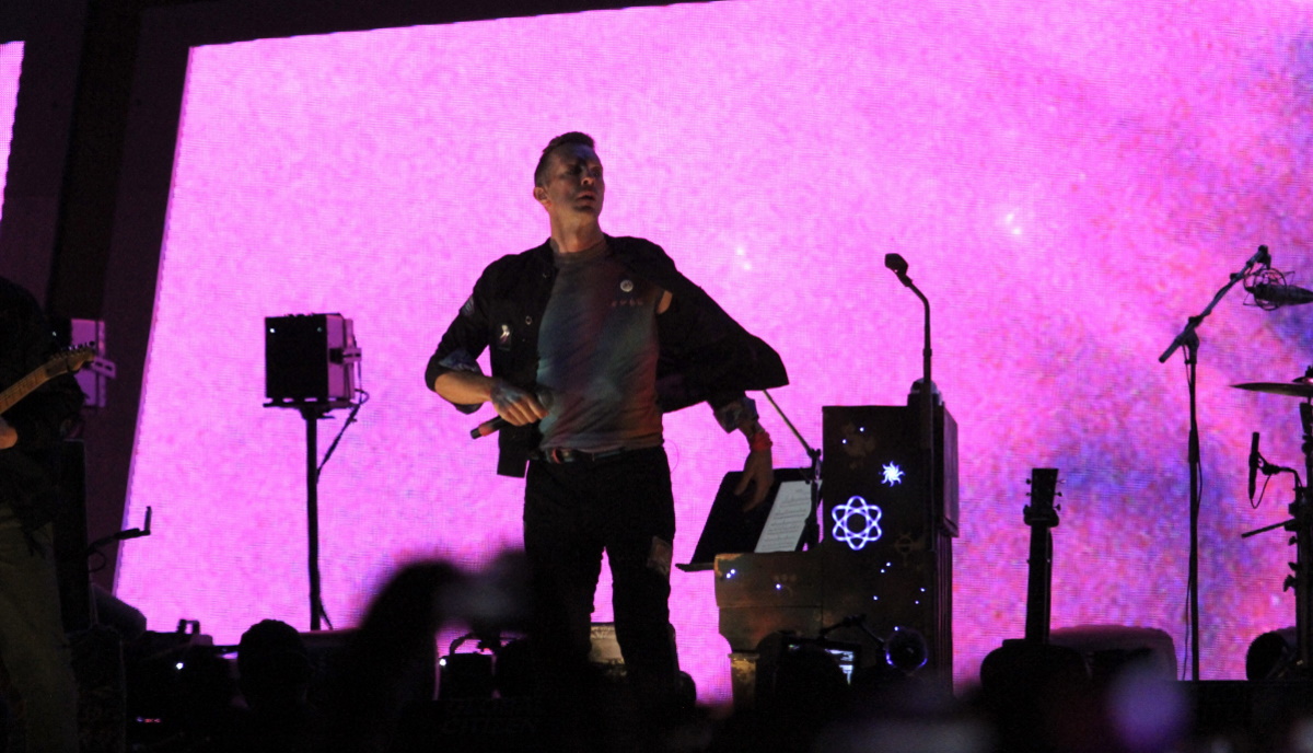 Coldplay: Η ανακοίνωση για τις συναυλίες στο ΟΑΚΑ μετά τα προβλήματα στατικότητας στο στέγαστρο Καλατράβα