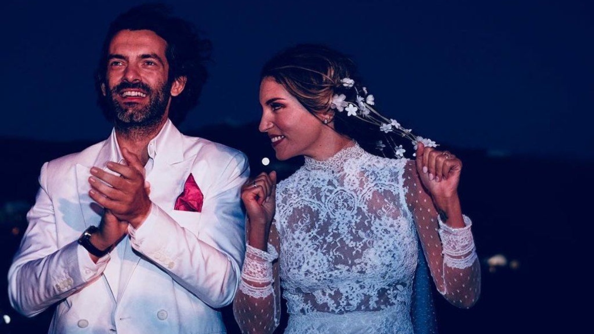 Αθηνά Οικονομάκου: Γιορτάζει 5 χρόνια γάμου με τον Φίλιππο Μιχόπουλο με μία αδημοσίευτη φωτογραφία τους