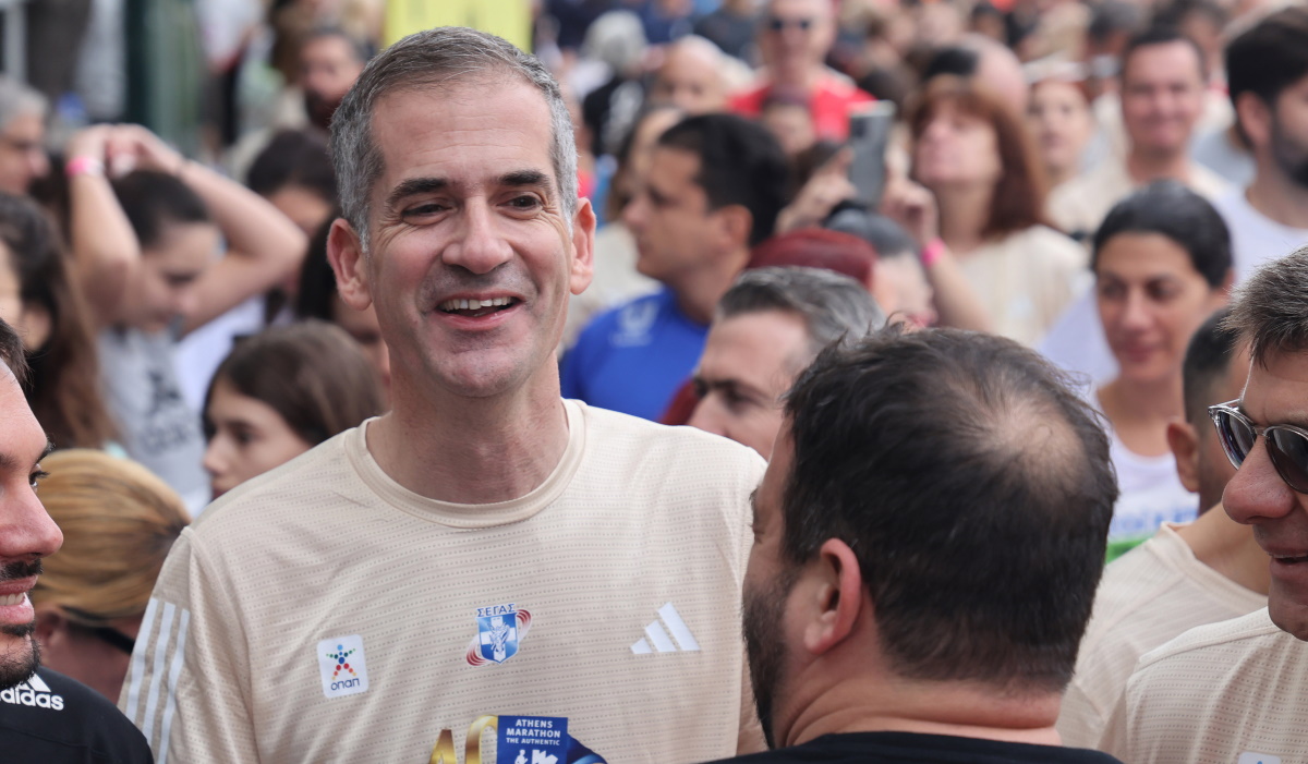 Κώστας Μπακογιάννης: Έτρεξε στη διαδρομή των 5 χιλιομέτρων στον Μαραθώνιο της Αθήνας