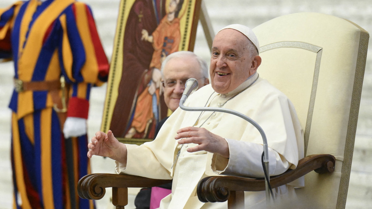 Πάπας Φραγκίσκος: «Όπως βλέπετε είμαι ζωντανός» – Ο λόγος που δεν πήγε στο Ντουμπάι